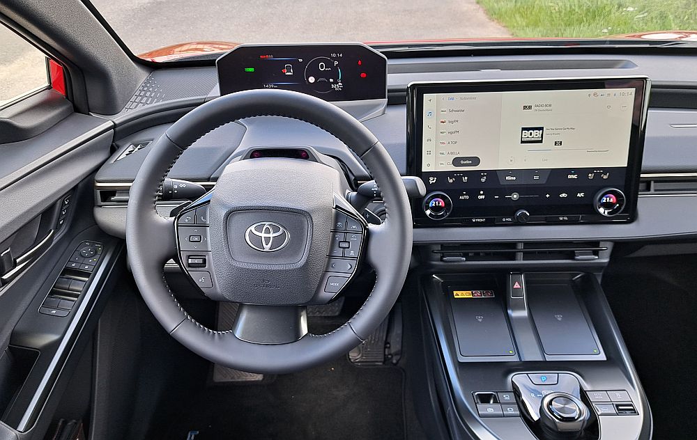 Test Toyota bZ4X