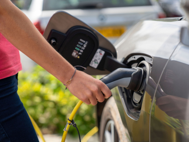 Beim Kauf eines gebrauchten E-Autos gibt es Besonderheiten zu beachten. Foto: SP-X