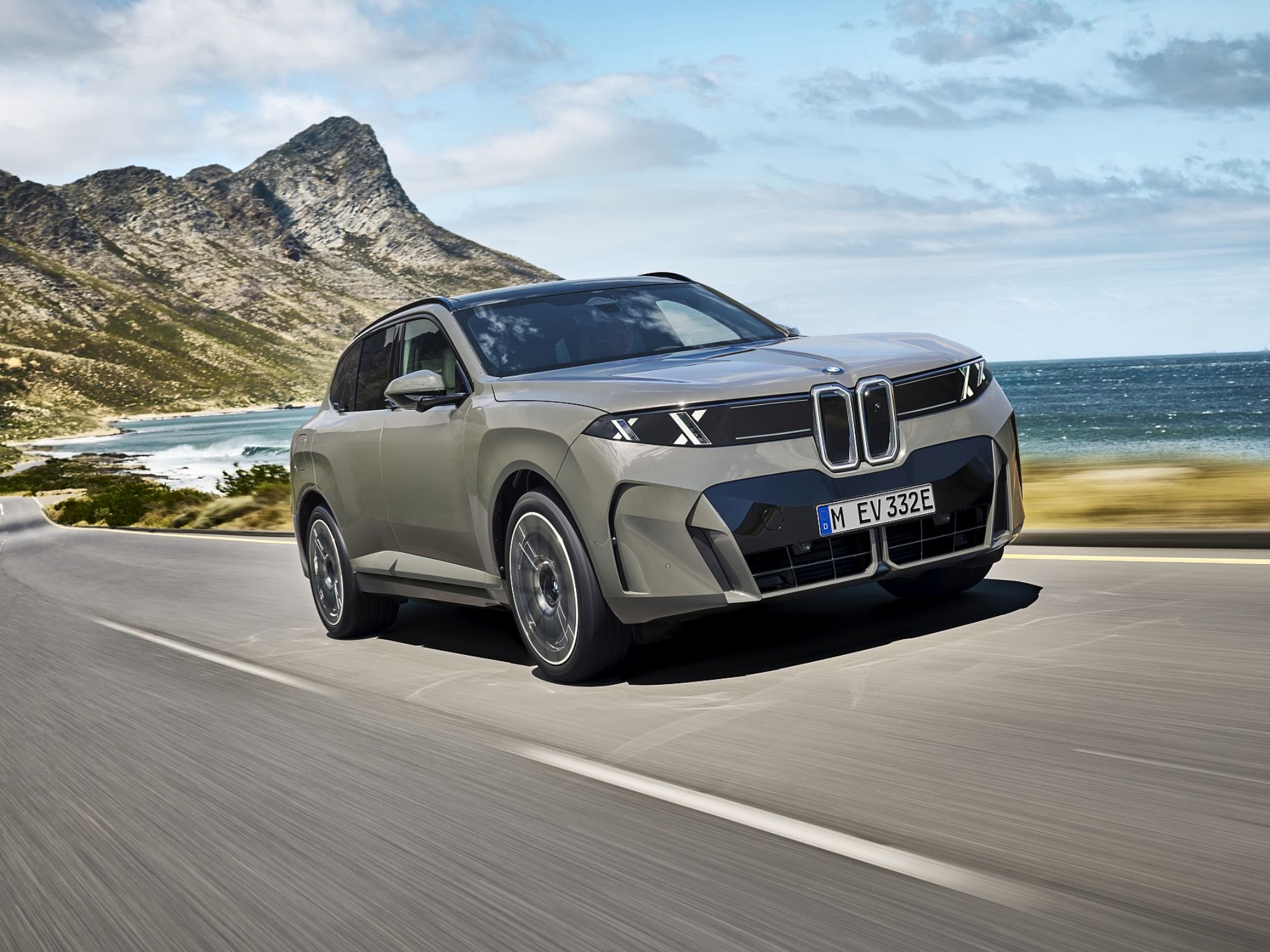 BMW iX5