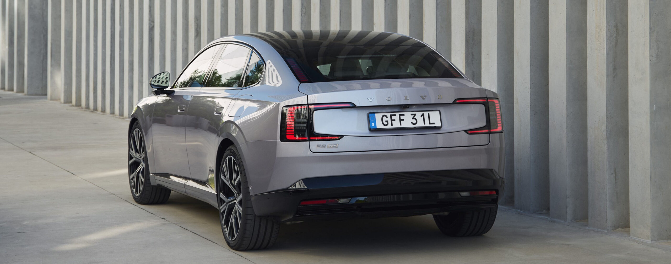 Schöner Rücken... Mit dem ES90 schließt Volvo eine wichtige Prestige-Lücke im eigenen Portfolio. 