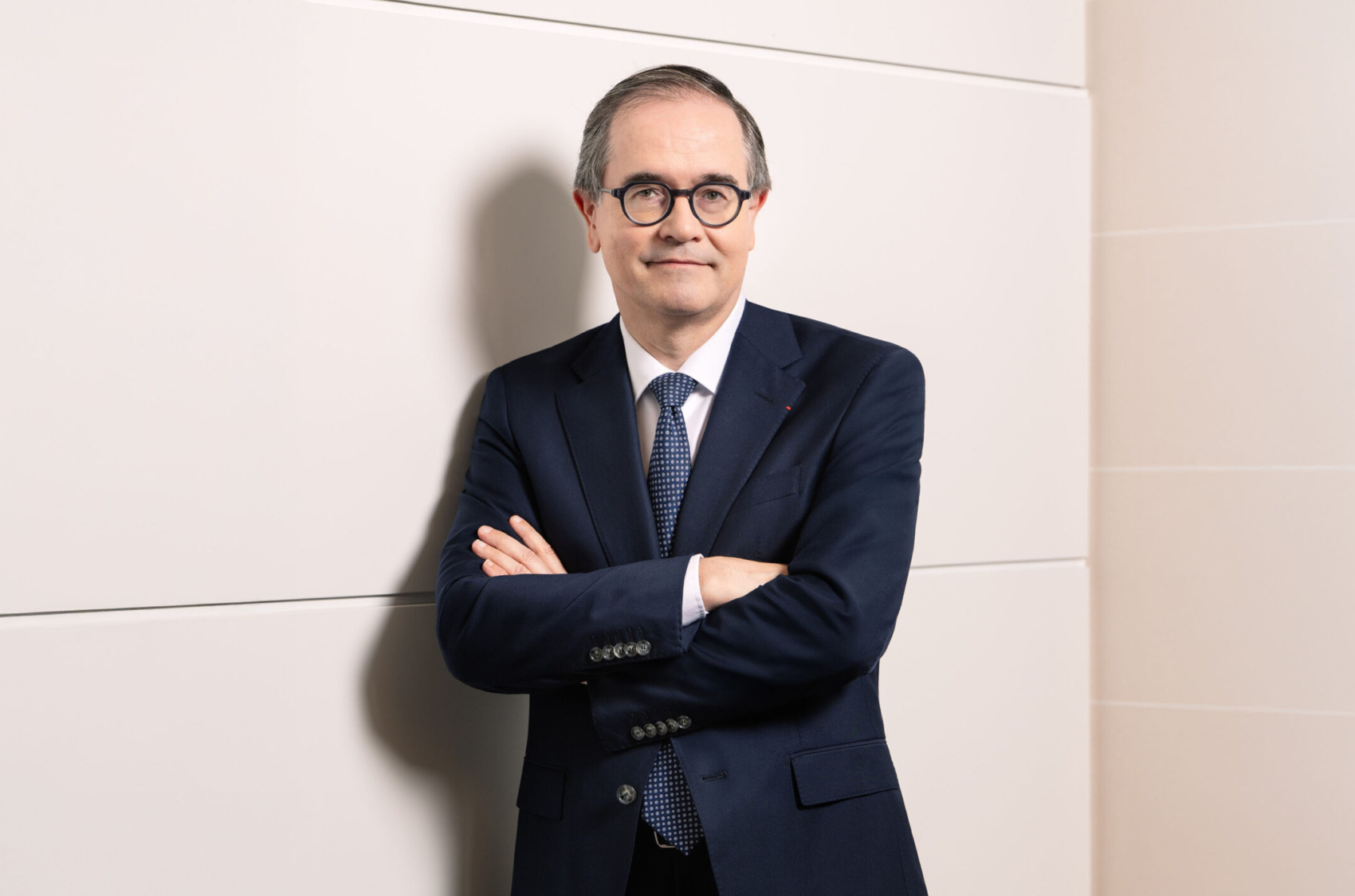 Renault-Chef François Provost will an seinem im Frühjahr vorgestellten Fünfjahresplan „Futuready“ festhalten. Die aktuelle H1-Bilanz bestätigt seinen Kurs. Foto: Renault