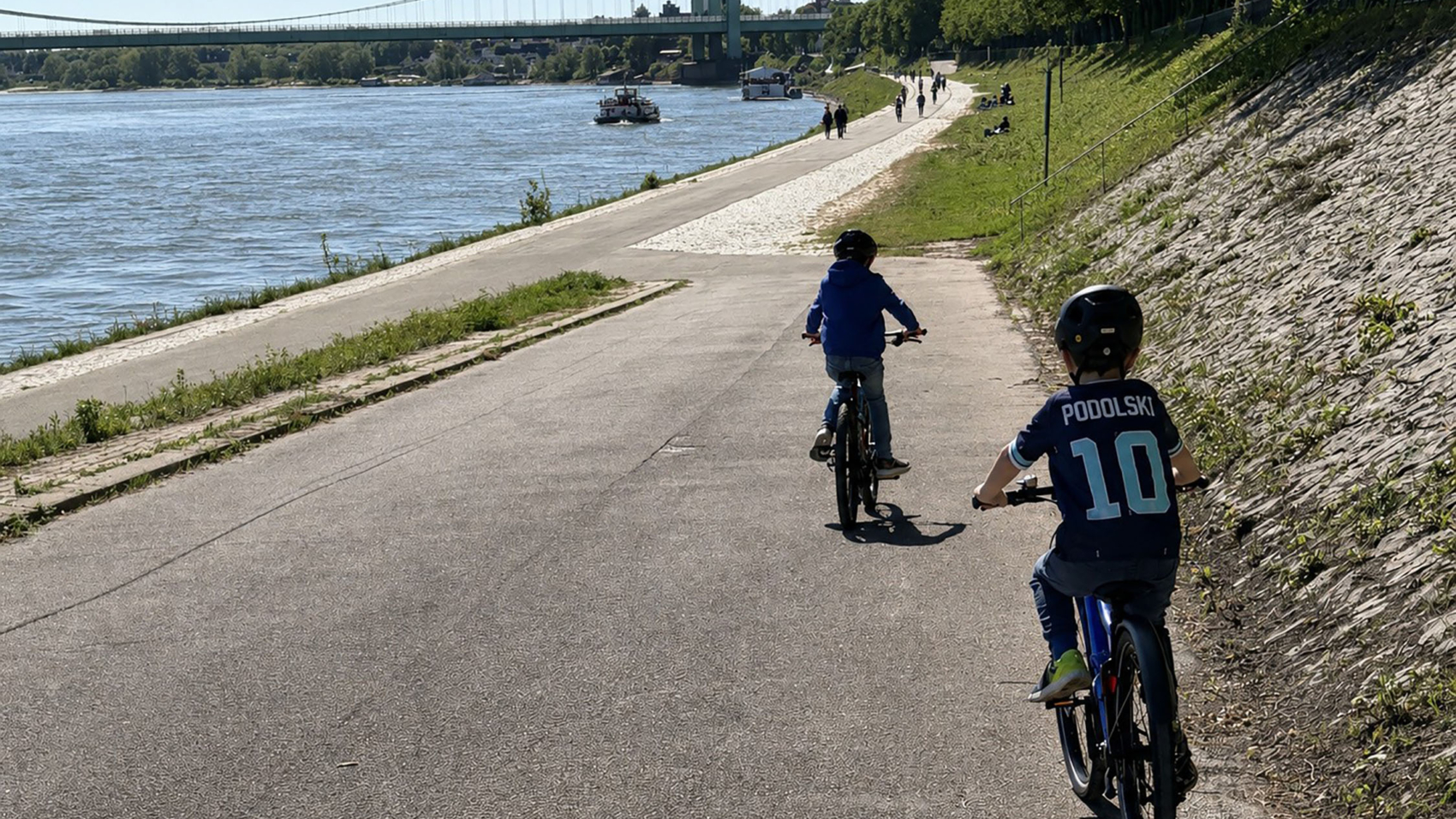 Nicht alle Kinder können sich auf zwei Rädern sicher durch den Verkehr bewegen. Foto: SP-X
