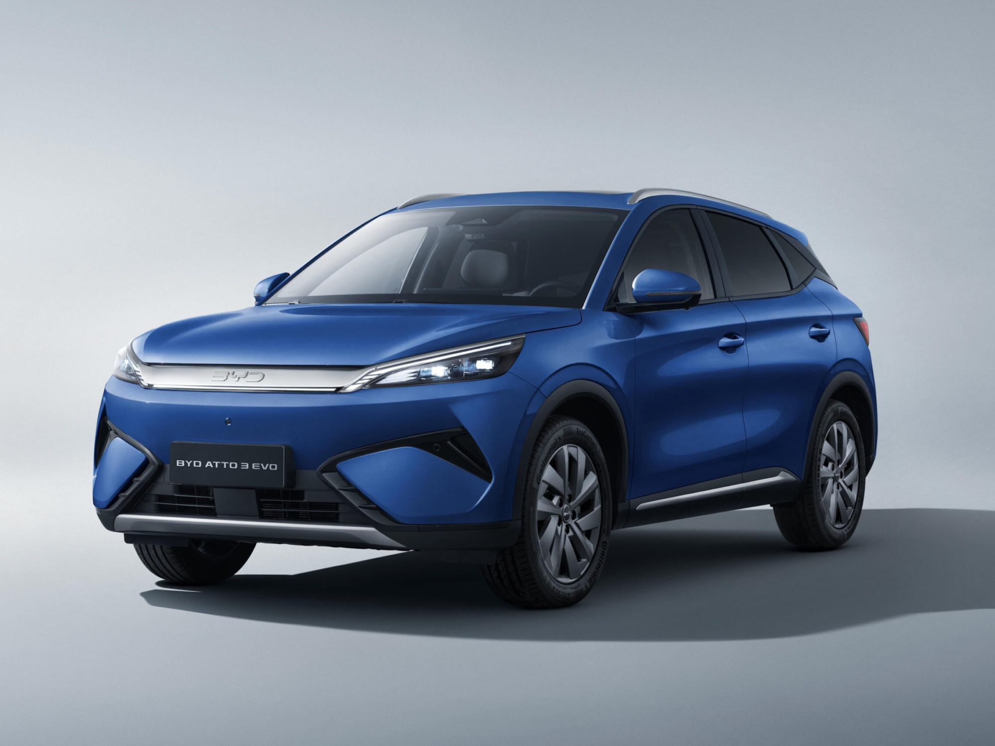 Er markiert preislich den Einstieg in die 800-Volt-Welt: Der BYD Atto 3 Evo wird derzeit für rund 36.000 Euro in Deutschland angeboten. Foto: BYD