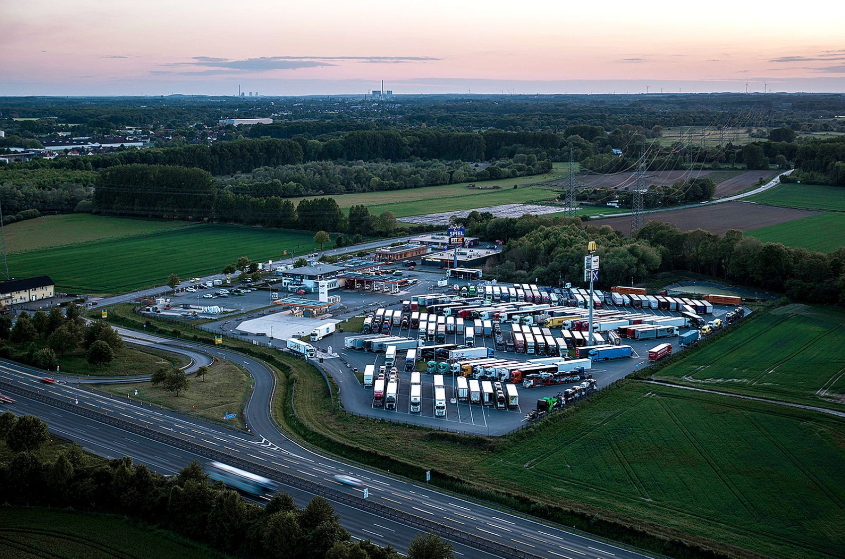 Lkw-Ladeparks