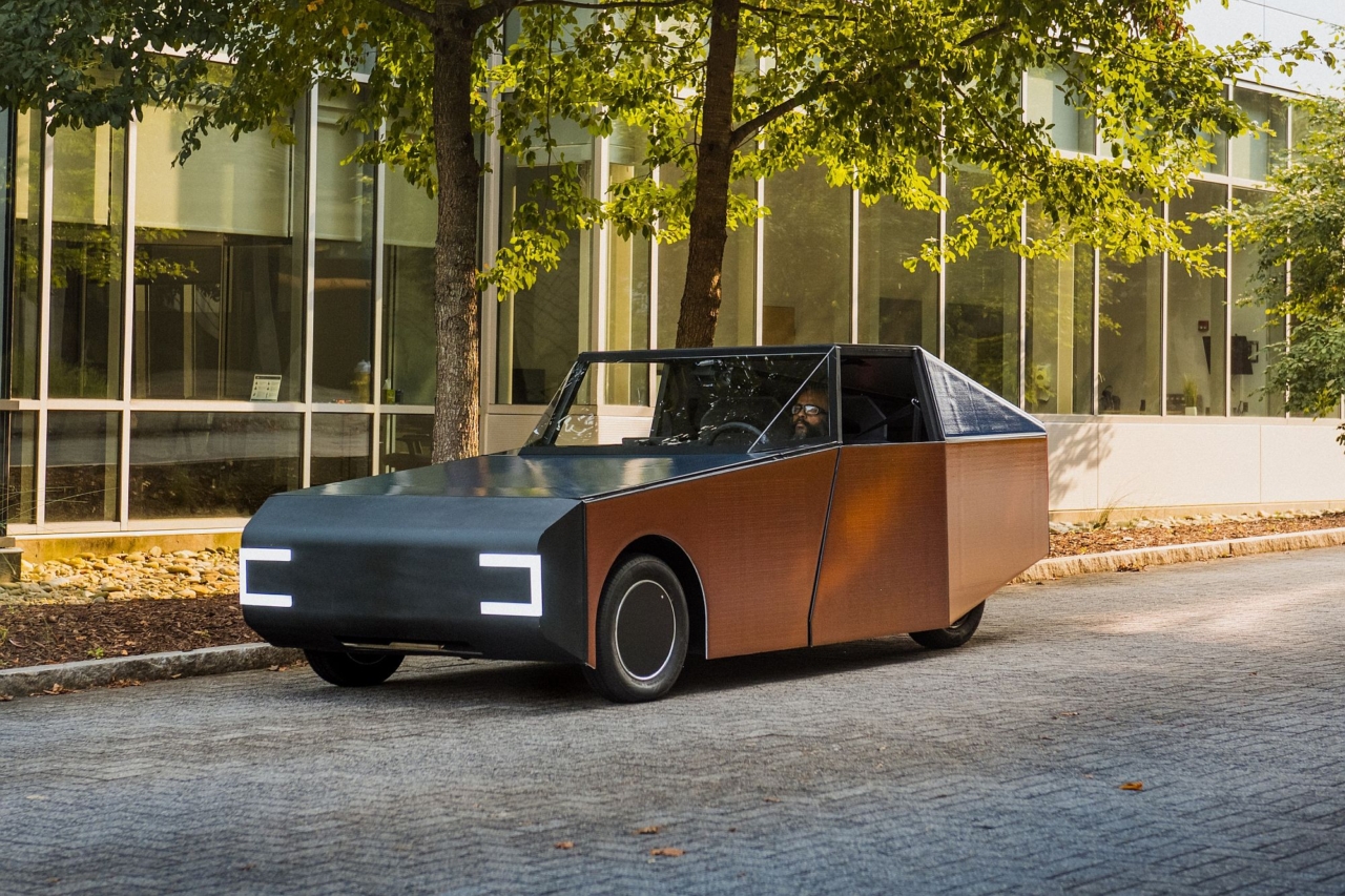 Das Solarauto, das Überschuss erzeugt
