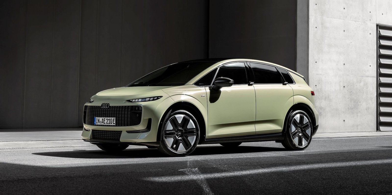 Erste Eindrücke vom Audi A2 e-tron