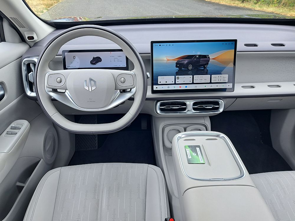 Leapmotor B10