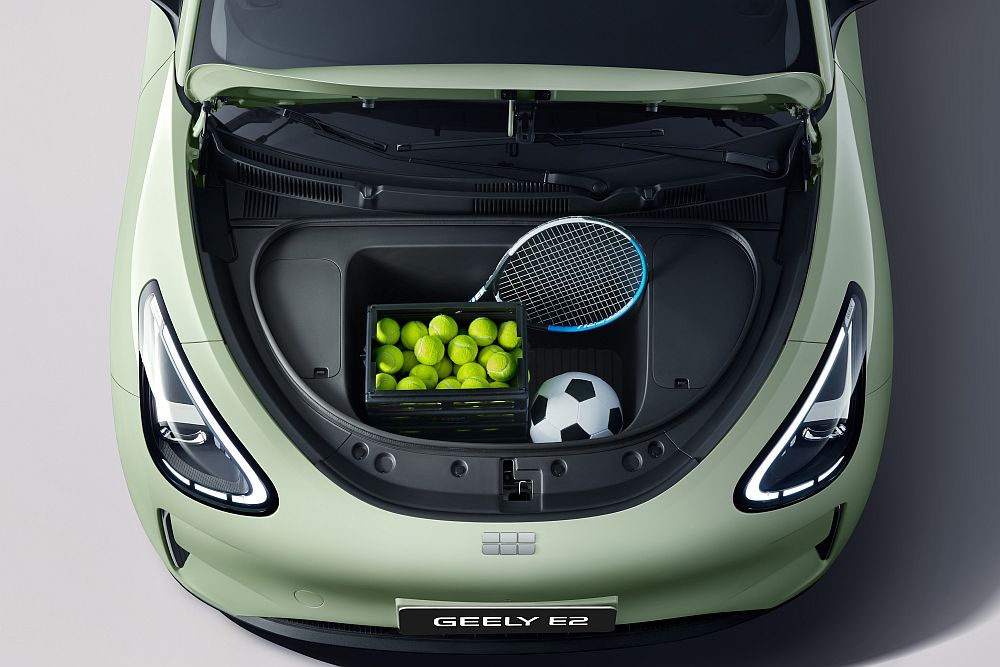 Geely E2