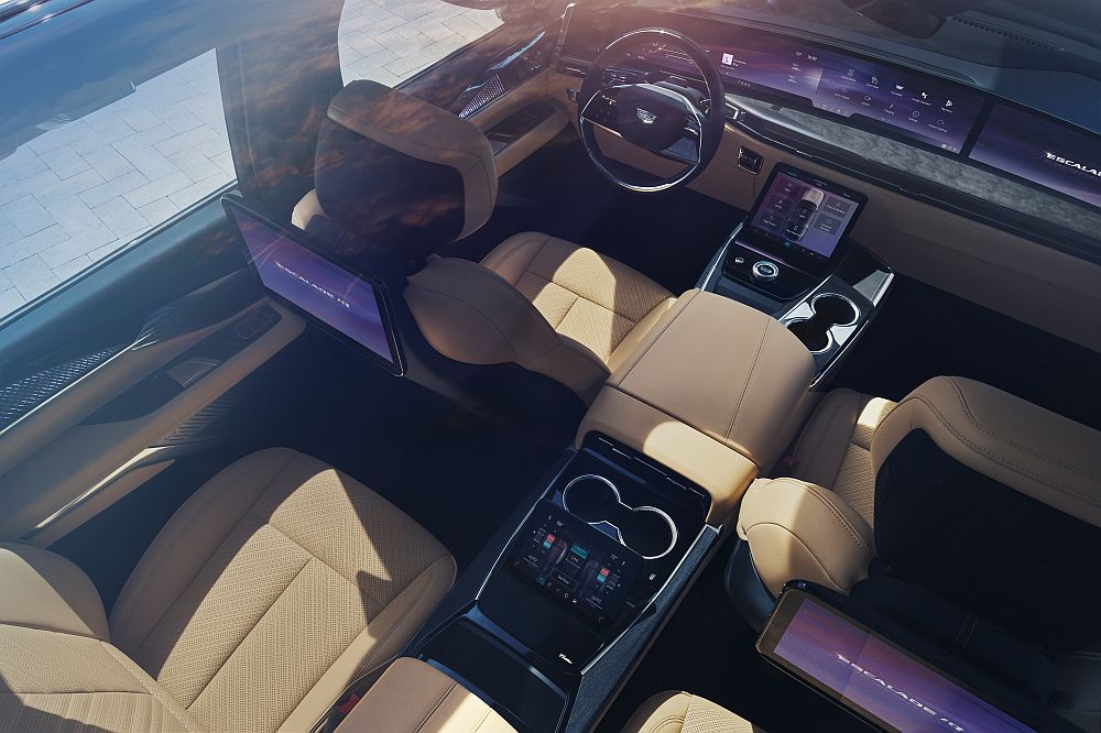 Cadillac Escalade IQ