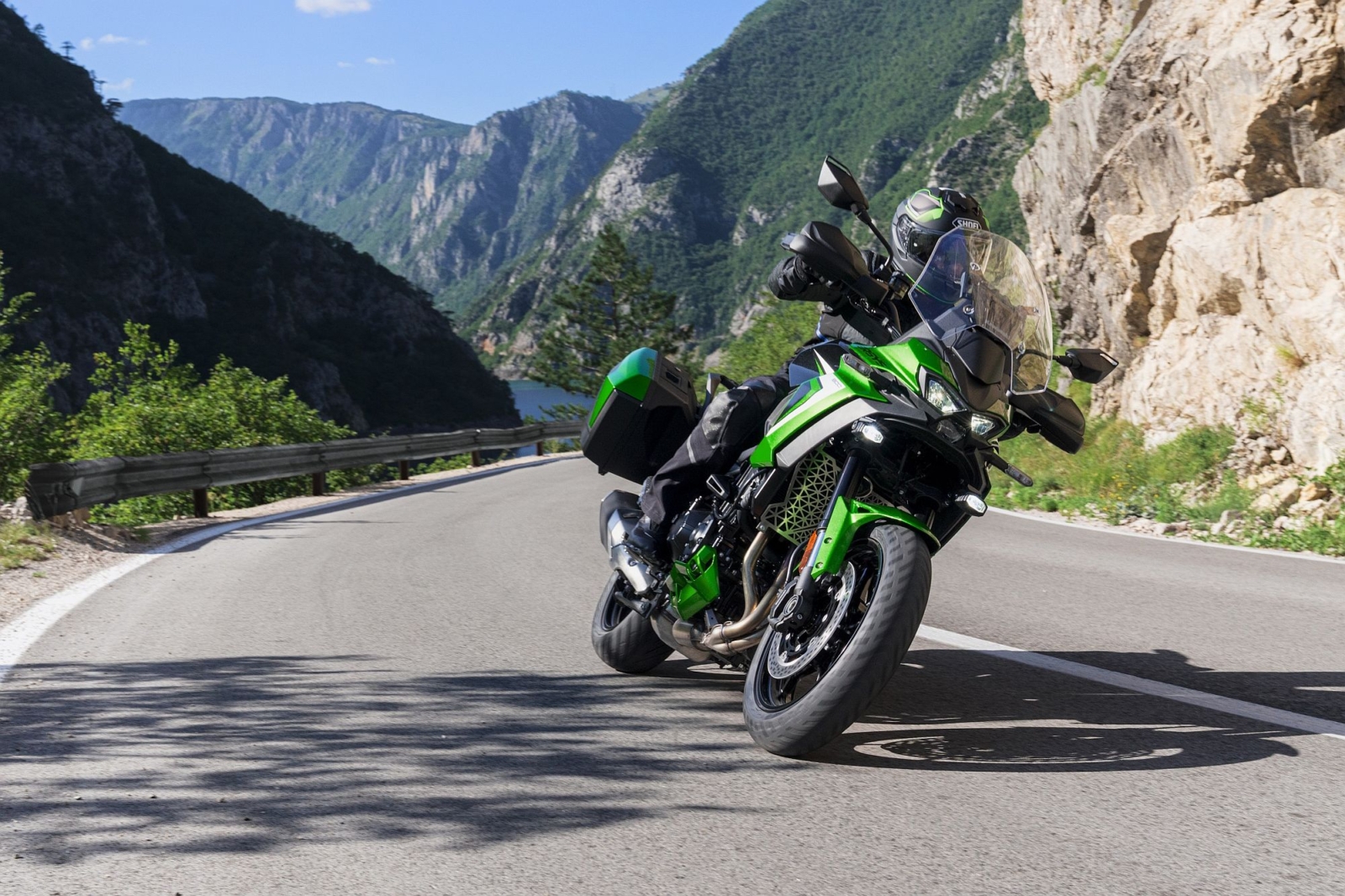 Kawasaki bringt die Versys 900