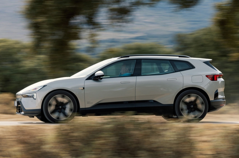 Polestar 4 SUV